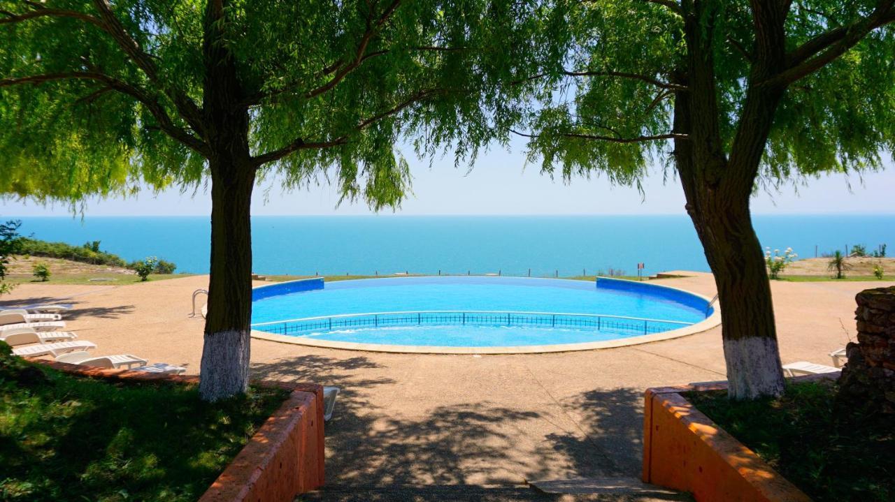 Морски Апартаменти Джулай Морнинг - July Morning Sea View Apartments Cavarna Exterior foto