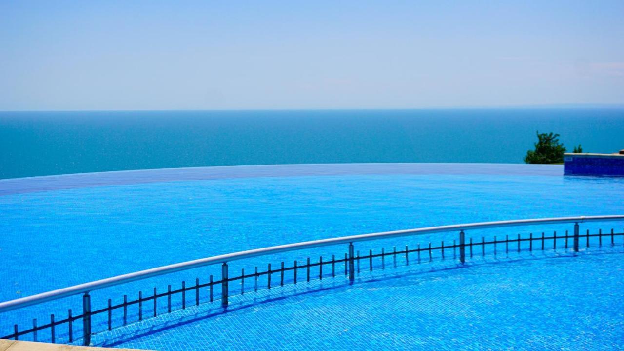 Морски Апартаменти Джулай Морнинг - July Morning Sea View Apartments Cavarna Exterior foto
