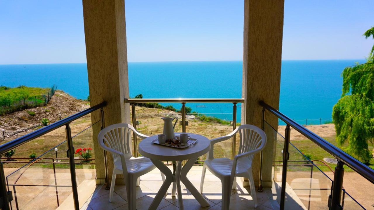 Морски Апартаменти Джулай Морнинг - July Morning Sea View Apartments Cavarna Exterior foto