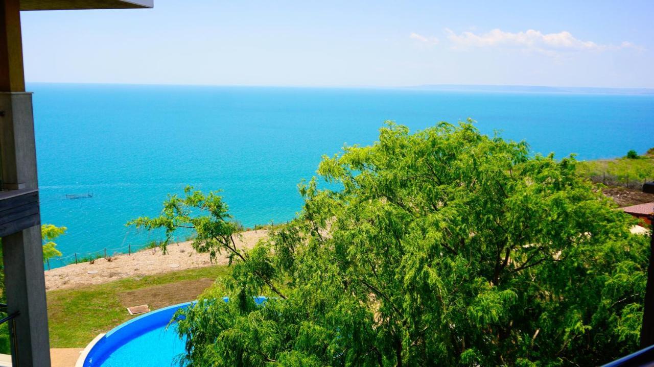 Морски Апартаменти Джулай Морнинг - July Morning Sea View Apartments Cavarna Exterior foto