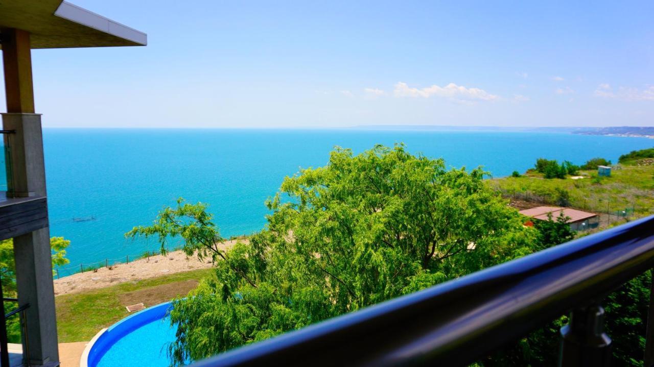 Морски Апартаменти Джулай Морнинг - July Morning Sea View Apartments Cavarna Exterior foto