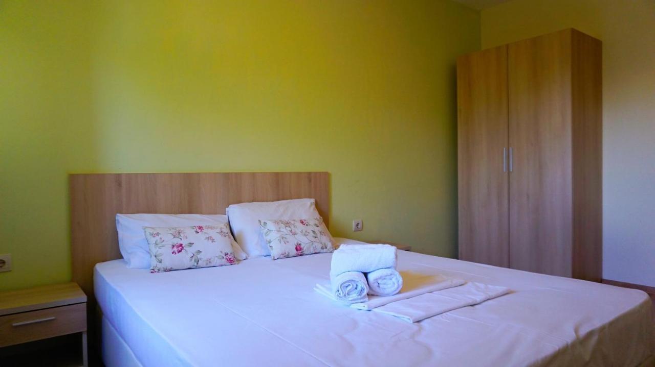 Морски Апартаменти Джулай Морнинг - July Morning Sea View Apartments Cavarna Exterior foto
